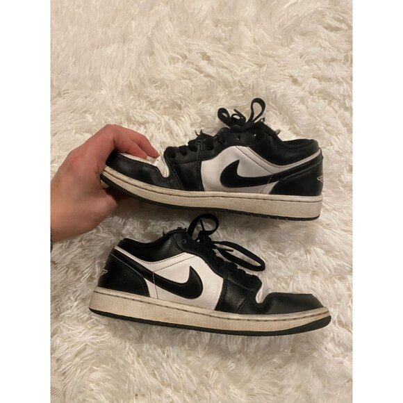 Nike Air Jordan 1 Low Panda 2023 White Dark Grey DC0774-102 Women Size 8 WORN - Picture 2 of 8